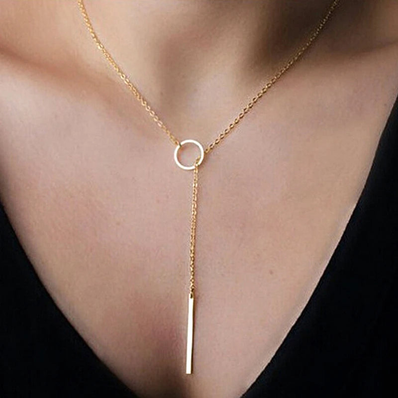 Round Stick Pendant Necklace