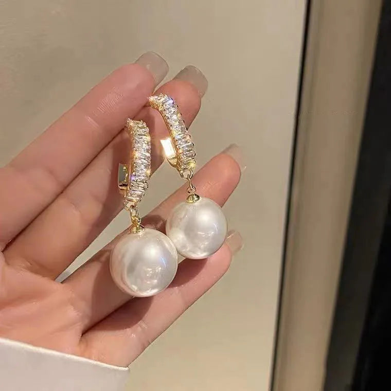 Exquisite Drop Earring