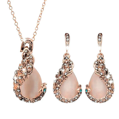 Elegant Waterdrop Set